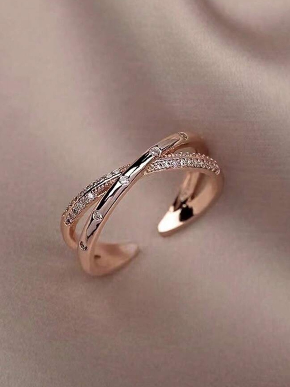 Minimalist rose criss cross X ring stack inlaid gold jewelry rare viral Bohemia - Picture 3 of 5